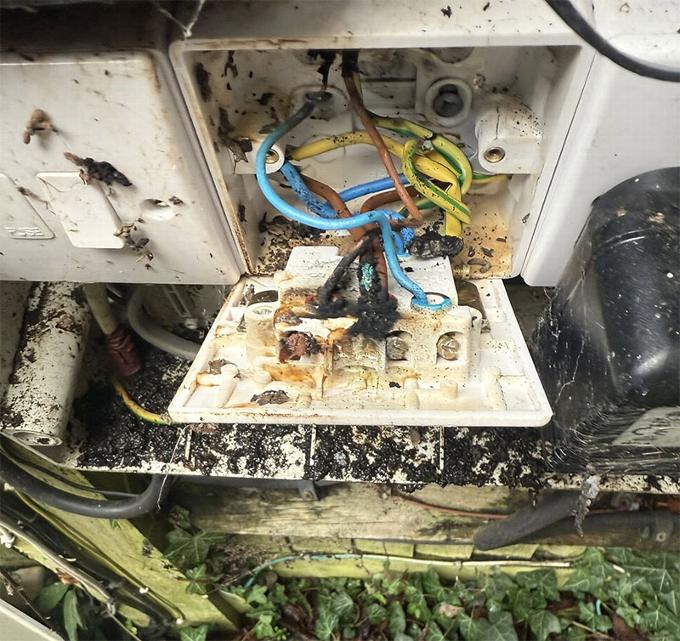 faulty external socket